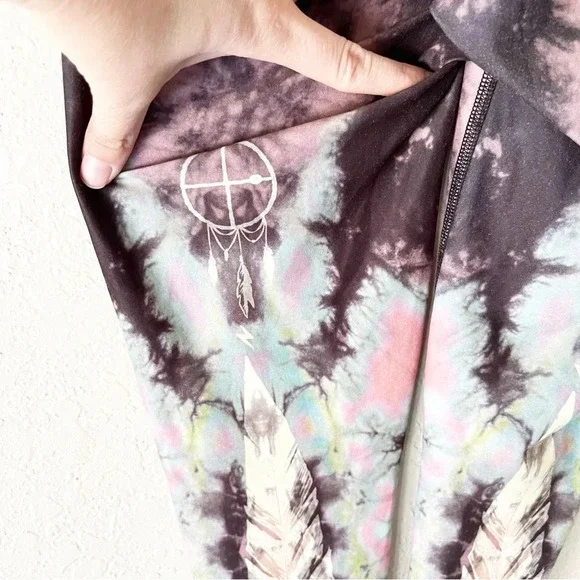 Teeki Leggings Women's XS Eagle Feather Dreamcatcher Tie Dye Bohemian Yoga - Picture 6 of 9